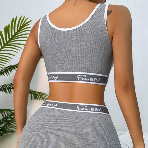 Letter Graphic Contrast Binding Bra & Pantie Set - Picture 4 of 6